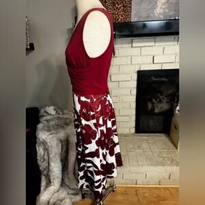FURNEX Burgundy Bodice Dress White Floral Cotton Skirt Size Small NWT